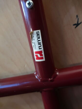 Parti højstole (RUMAS) og sædeskaller (JYSK)