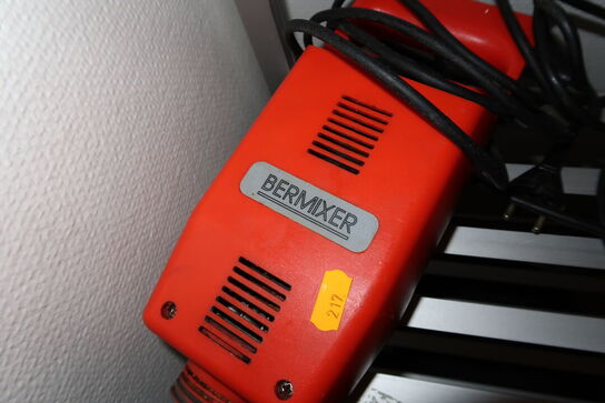 Røremaskine KENWOOD, blender BOSCH m.m.