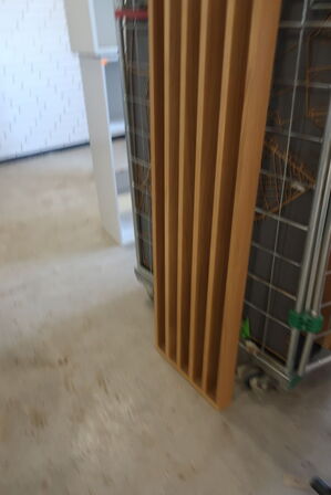 Lamelvægge i egefiner m.v. 