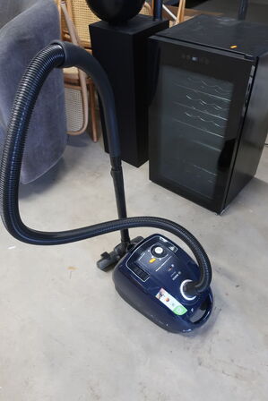 Støvsuger BOSCH Serie 4