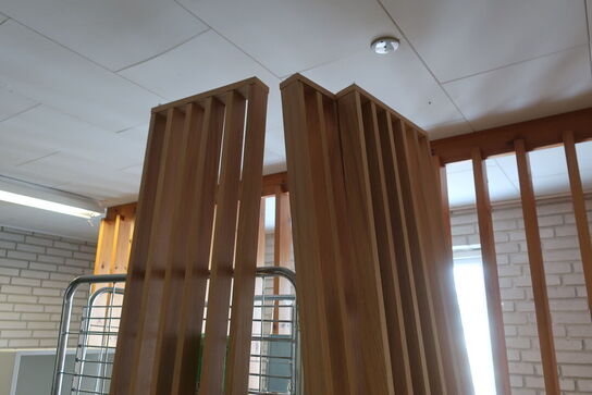 Lamelvægge i egefiner m.v. 