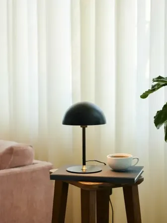 Halo Design boogie bordlampe i kompakt designerlampe sort(ubrugt)