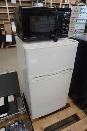 Køle-/Fryseskab og mikrobølgeovn LOGIK/WASCO