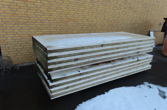 Palle med isoleringsplader