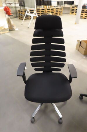 3 stk. Kontorstole & Bord