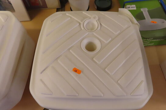 2 stk. Parasolfødder