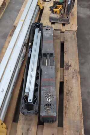 2 stk. Arbejdsbukke & DeWalt bord