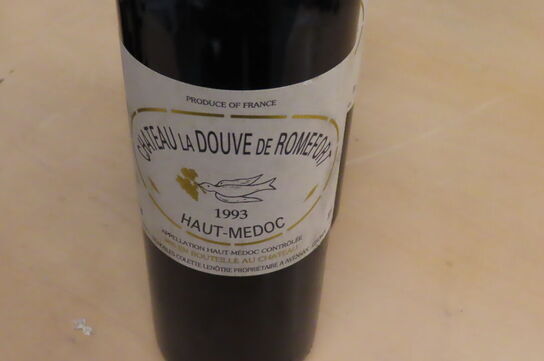 3 fl. HAUT-MEDOC CHATEAU LA DOUVE DE ROMEFORT