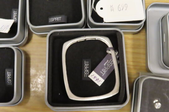 Stort parti diverse smykker ESPRIT