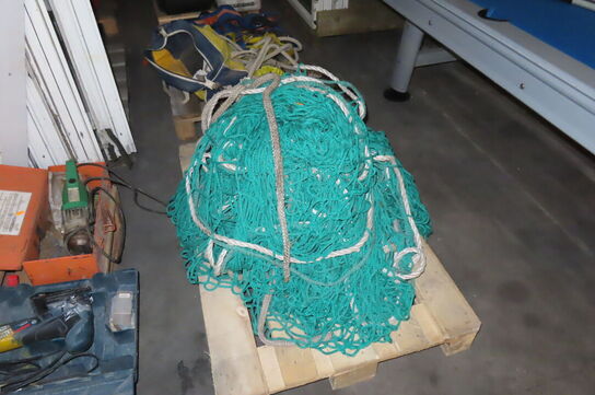 Palle med diverse net