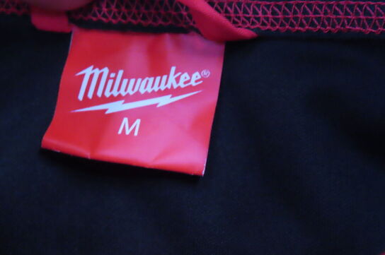 Palle med diverse MILWAUKEE udstyr