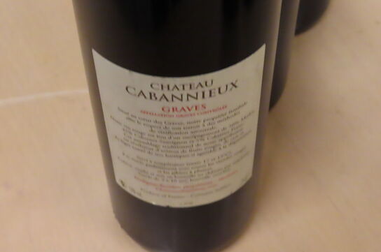 3 fl. GRAVES CHATEAU CABANNIEUX