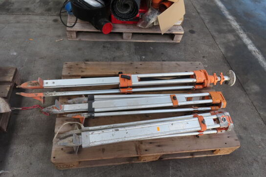 3 stk. Stativer til nivilleringsapparat