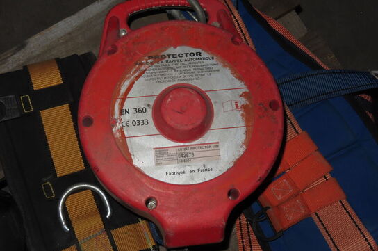 Palle med diverse faldsikringer