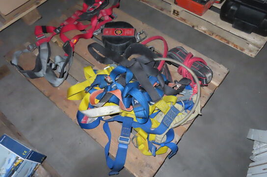 Palle med diverse faldsikringer