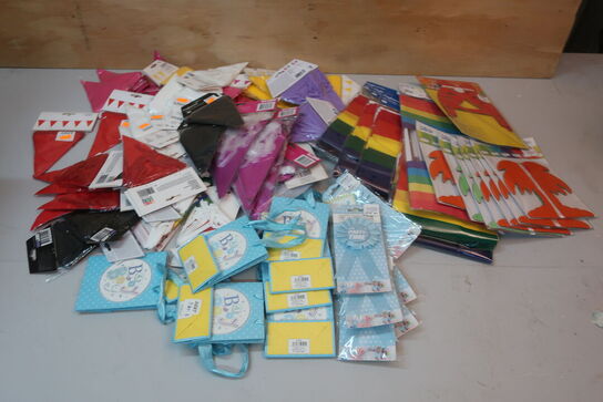 100 stk.banner, poser m.m.