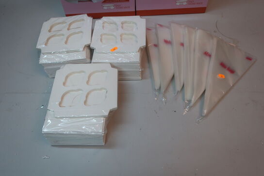 Turntable, sprøjteposer og cupcake æsker