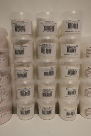 Div. Produkter se dato, sendes ikke