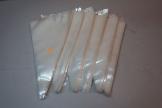 Ca. 600 stk. sprøjteposer 29x50 cm. 