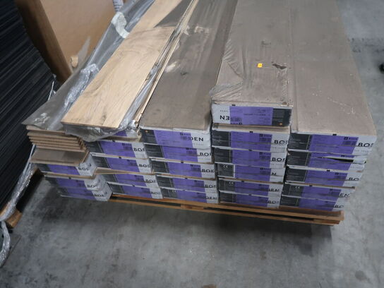 Gulv 25 pakker BOEN eg mat hvid (se beskrivelse)