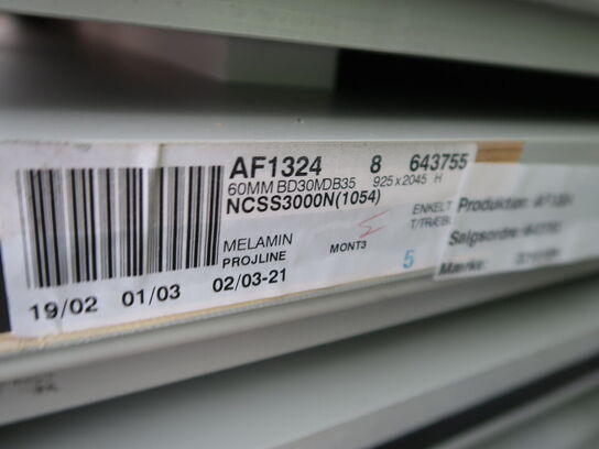 15 stk. DB30 dører i grå med garve og skueglas og karme (se beskrivelse)