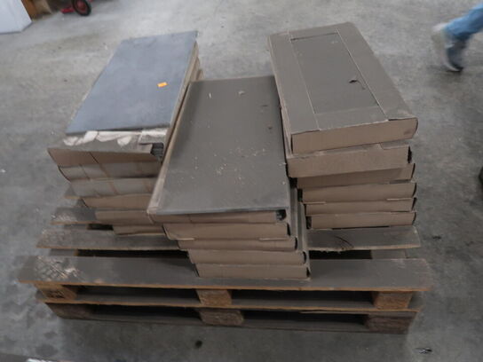 Diverse overskuds klinker og skiffer (se beskrivelse)