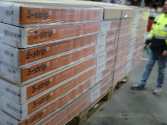 Gulv 27 pakker BOEN eg mat lak (se beskrivelse)