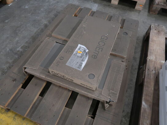 Diverse overskuds klinker og skiffer (se beskrivelse)