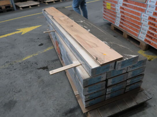 Gulv 14 pakker BOEN Beech Sport bøg mat lak