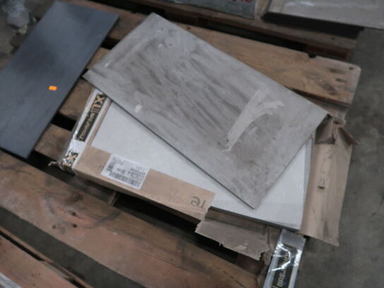 Diverse overskuds klinker og skiffer (se beskrivelse)