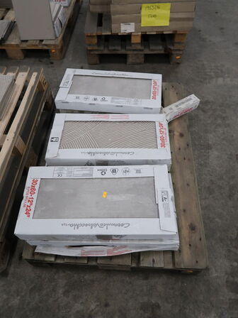 Diverse overskuds klinker og skiffer (se beskrivelse)