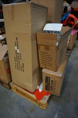 3 paller med lager oprydning (MOMSFRI)