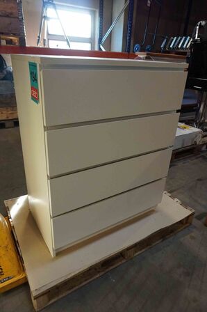 Ikea Kommode med 4 skuffer Hvid (MOMSFRI)