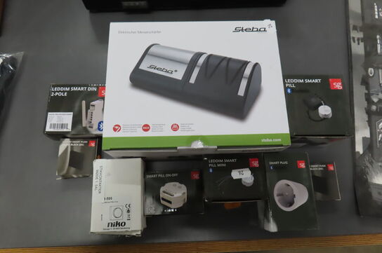 Elektronisk knivsliber samt tilbehør til smart system