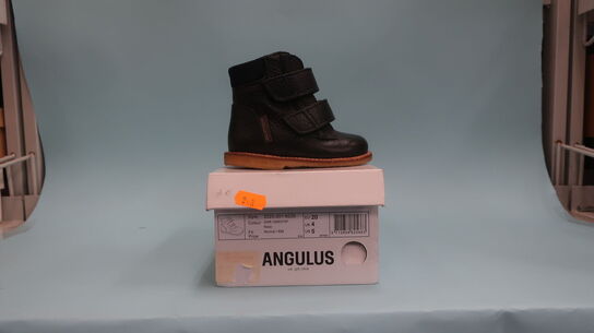Sko ANGULUS - str. 20