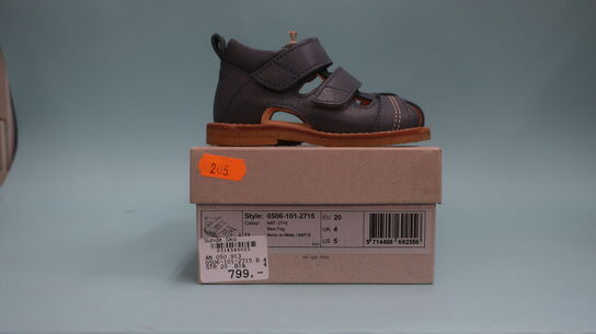 Sko ANGULUS - str. 20