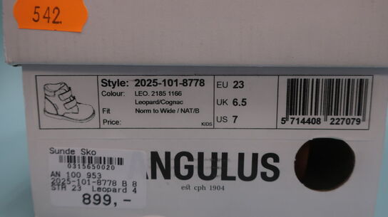 Sko ANGULUS - str. 23