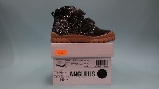 Sko ANGULUS - str. 23