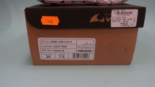 Sko VIKING - str. 25