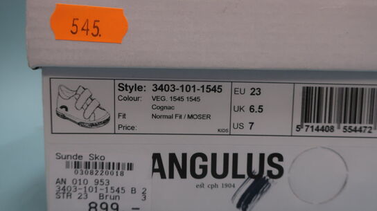 Sko ANGULUS - str. 23