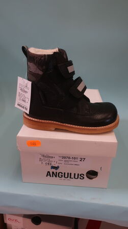 Sko ANGULUS - str. 27