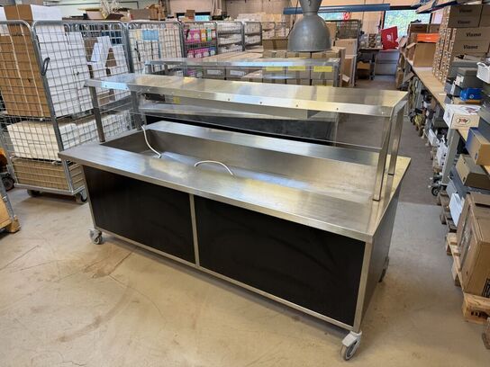 Varmebuffet  – til 6 x 1/1 GN – specialbygget med varmelampe i toppen.
