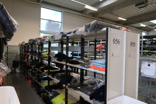 16 stk. lagerreoler uden indhold