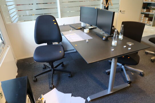 El. hæve/sænke skrivebord med kontorstol