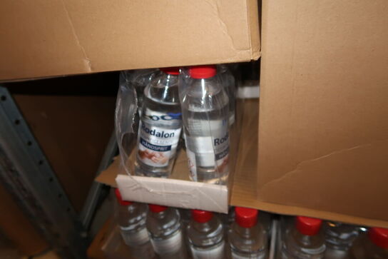 Palle med aftørringspapir samt håndsprit