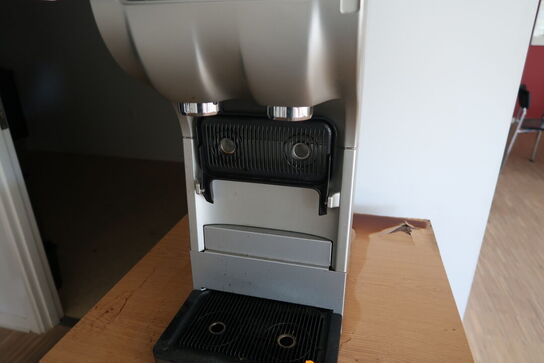 Kaffemaskine DOUWE EGBERTS med bord