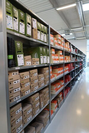 8 fag lagerreoler BITO SV 400 uden indhold