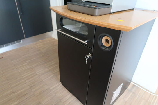 Kaffemaskine DOUWE EGBERTS med bord