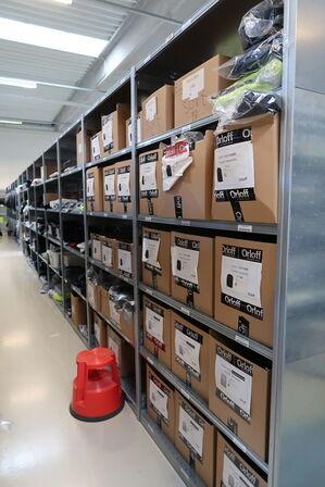 8 fag lagerreoler BITO SV 400 uden indhold