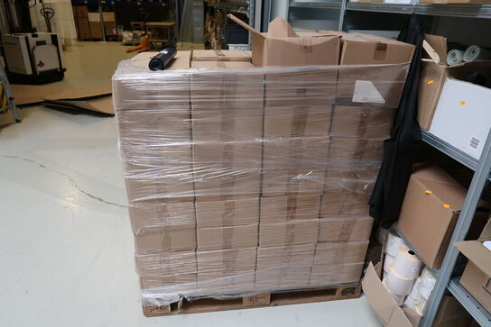 Palle med klare affaldssække 